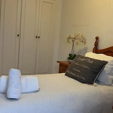 Apartment Center